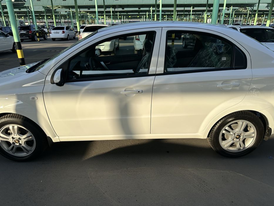 Nexia 3 2020 yili yurgan 61700 km