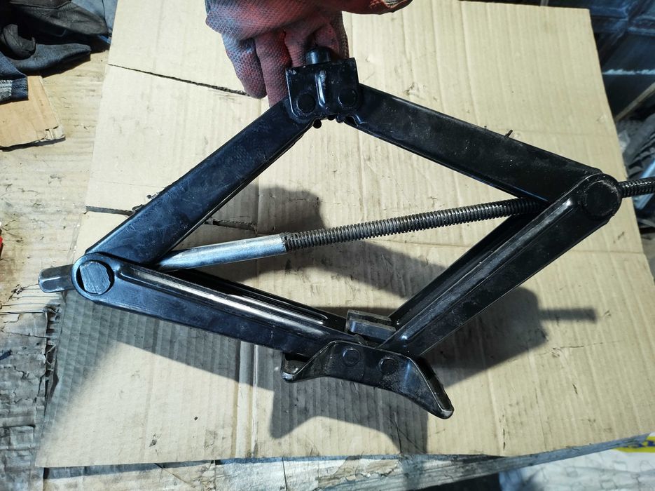 Авто Крик тип Жаба Авариен Крик Fiat Ducato 2400кг