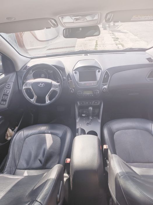 Vând Hyundai i x 35