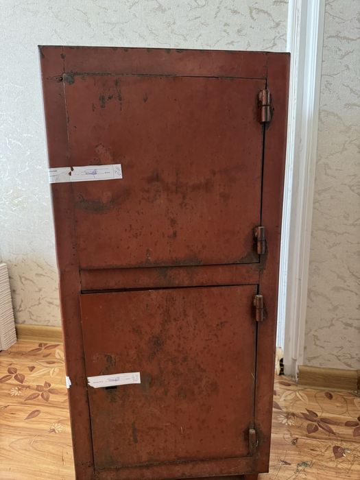 Продам сейф СССР