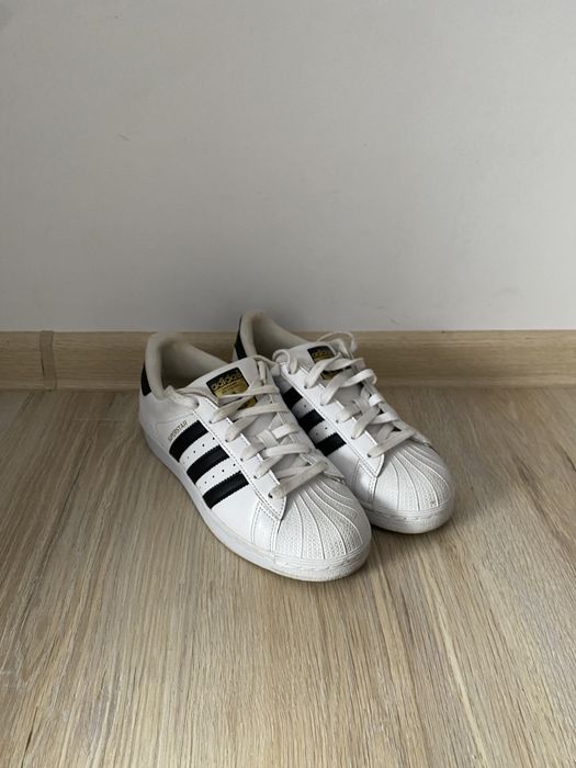 Adidas Superstar