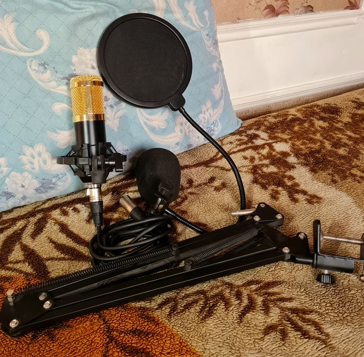 Студийный конденсаторный микрофон BM800 + XLR, СТОЙКА, ПОП-ФИЛЬТР
