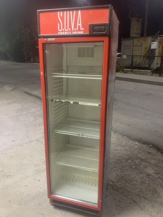 витринный холодильник