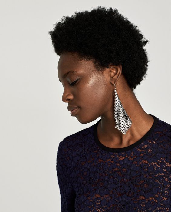 Zara чисто нова дантелена блуза