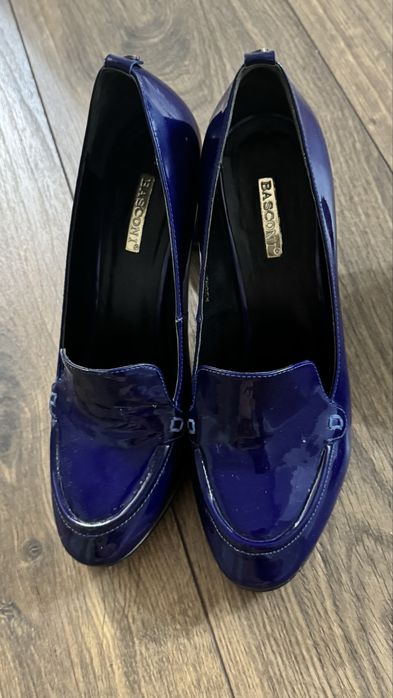 Продам туфли натуральные