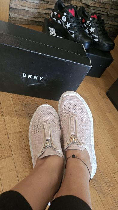DKNY, Armani jeans, 4US