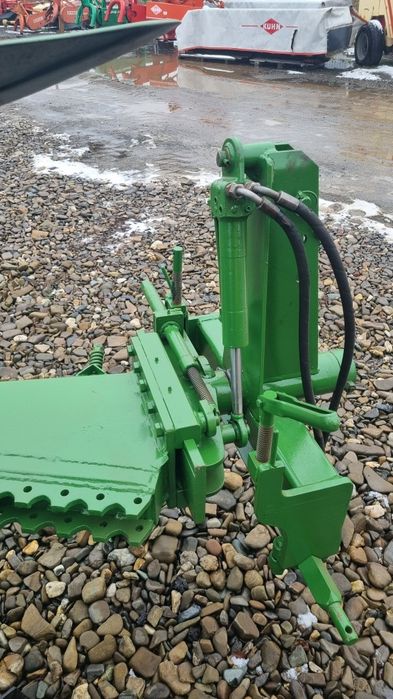 Muratori 2.30 m tocatoare de resturi vegetale cu cutite Y