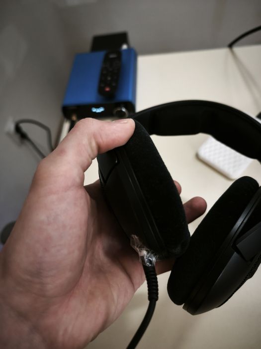 Casti Sennheisser HD 560s + placa sunet loxjie usb