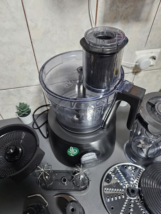 Robot de bucatarie PHILIPS Avance Collection HR7776/90