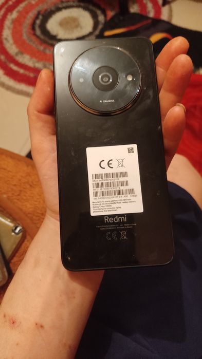 Продам телефон редми