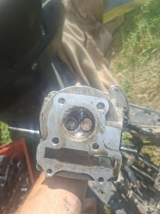 Vând scuter de 49cc