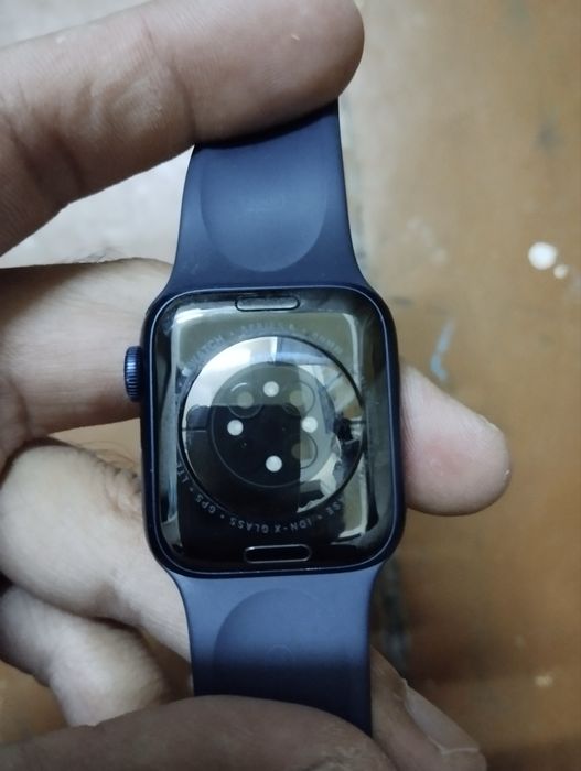 iPhone 12 pro 128GB iWatch 6 40 mm 32 GB