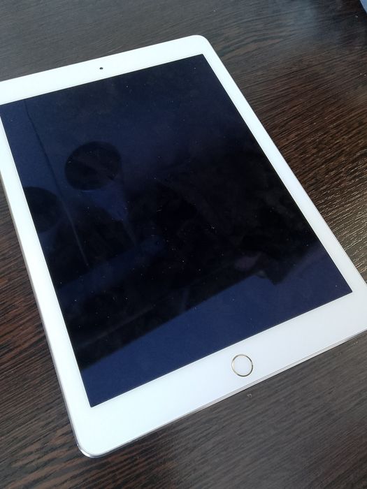 Ipad air 2 16gb заблокированым iCloud