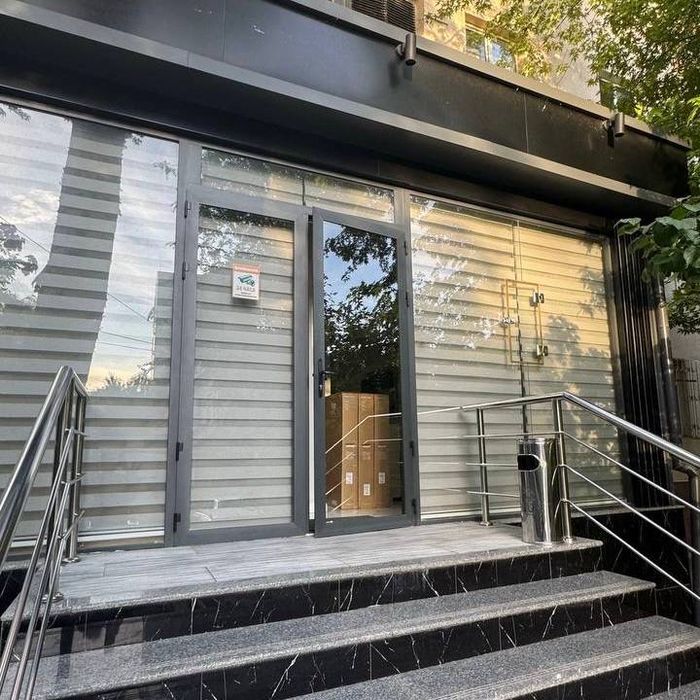 Срочно!|Ц-12|Лабзак|Офис мебелью|80м2|2 комн|Office|Rent|С парковкой