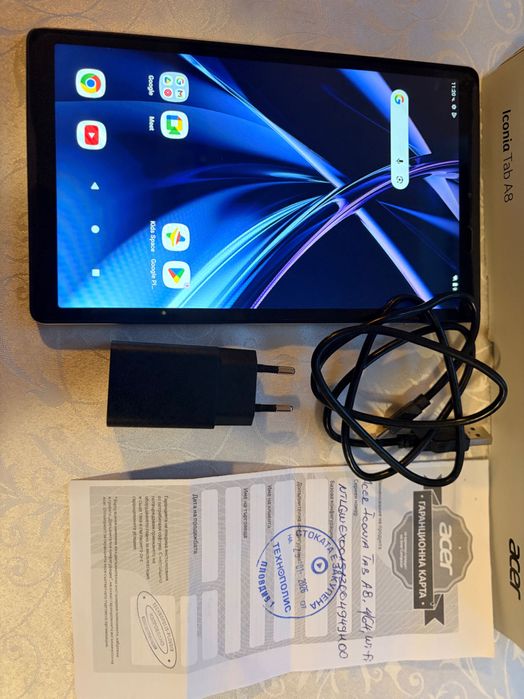 Нов Таблет / Tablet Acer Iconia A8 8,7 inch със зарядно