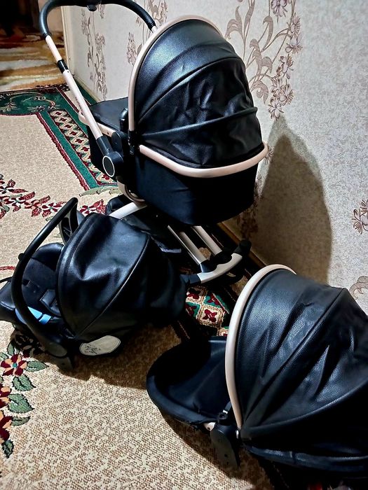 Продаются детский коляска(кожаный)