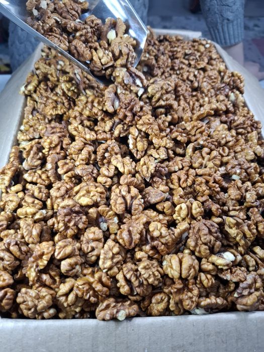 Грецкие орехи местные yongoq mestniy yong'oq  chaqchuq nuts