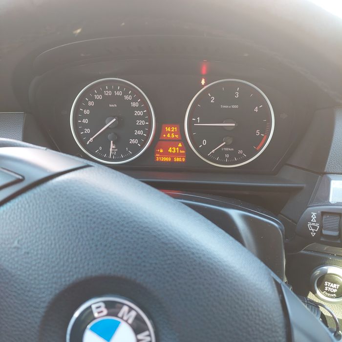 Autoturisme bmw .