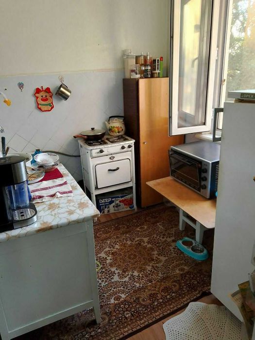 Срочно! 3х комнатная Массив куйлюк 1