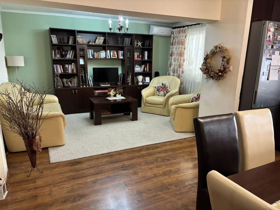 Apartament tip AN cu 3 camere si panorama deosebita-zona Nufarul,langa Colegiul National ,,Ghibu”