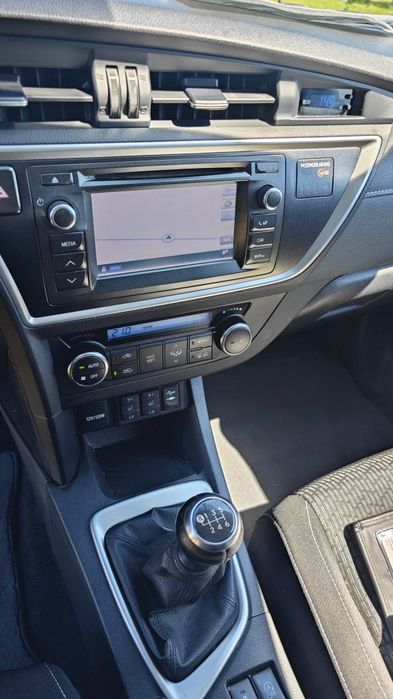 Toyota Auris Diesel 2014