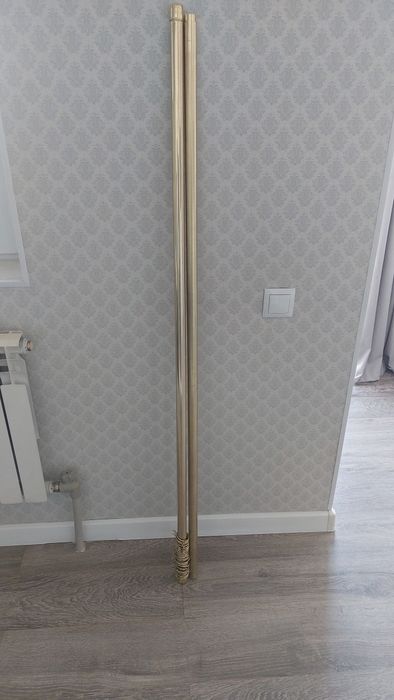 Продам карниз для окон