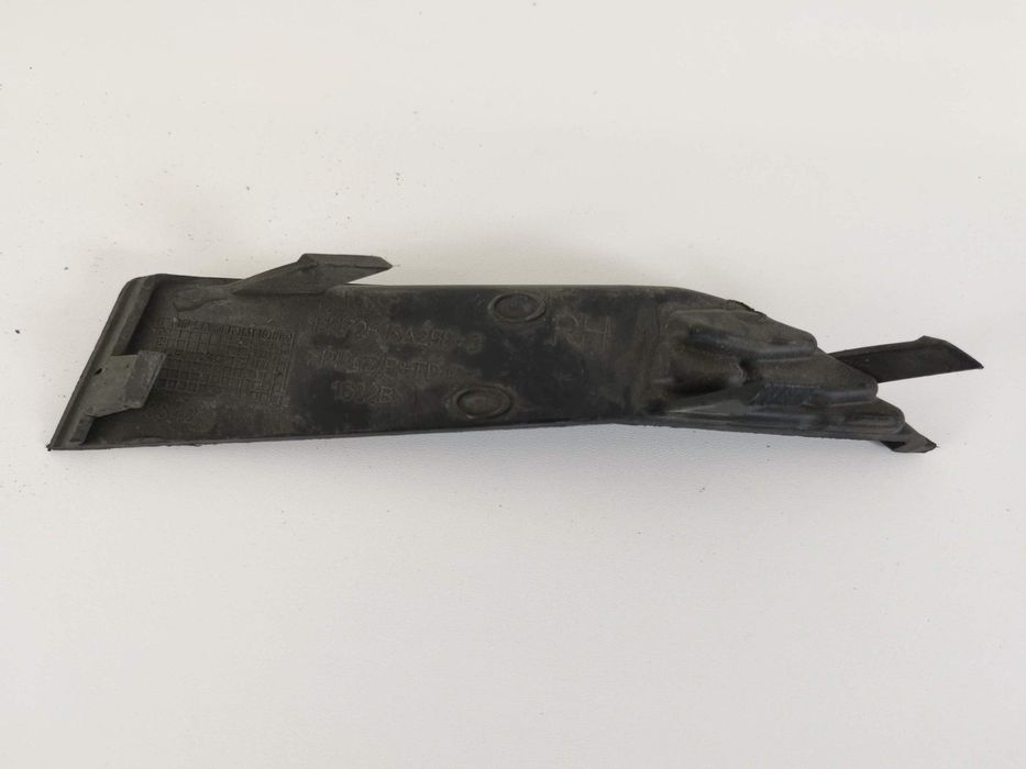 Декоративен Елемент Предна Броня Дясна Страна Ланд Ровер DISCOVERY SPO