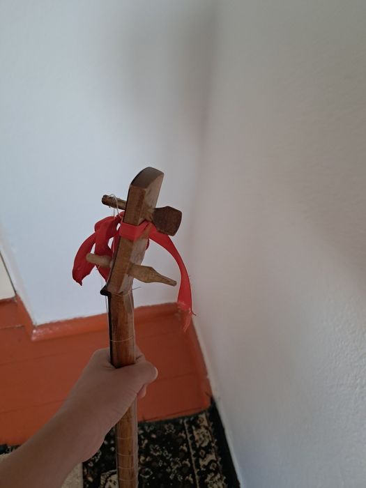 Домбыра сатылады