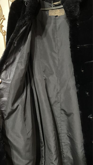 Продам мутоновую шубу