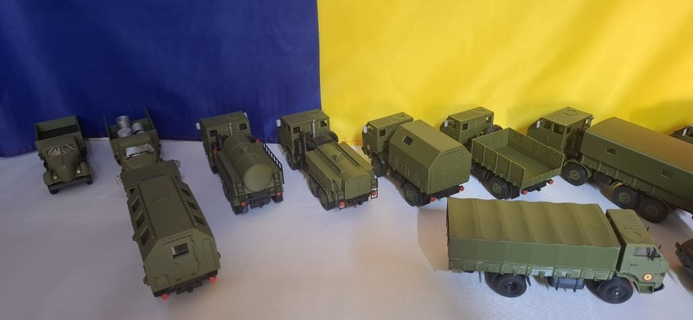Machete Dac,Bucegi,SR 101 armata,scara 1:43
