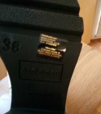 Дамски ботуши и боти