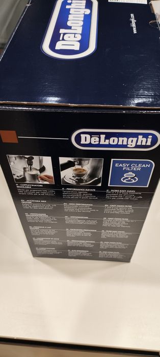 Кафемашина Delongh Dedica EC685.M