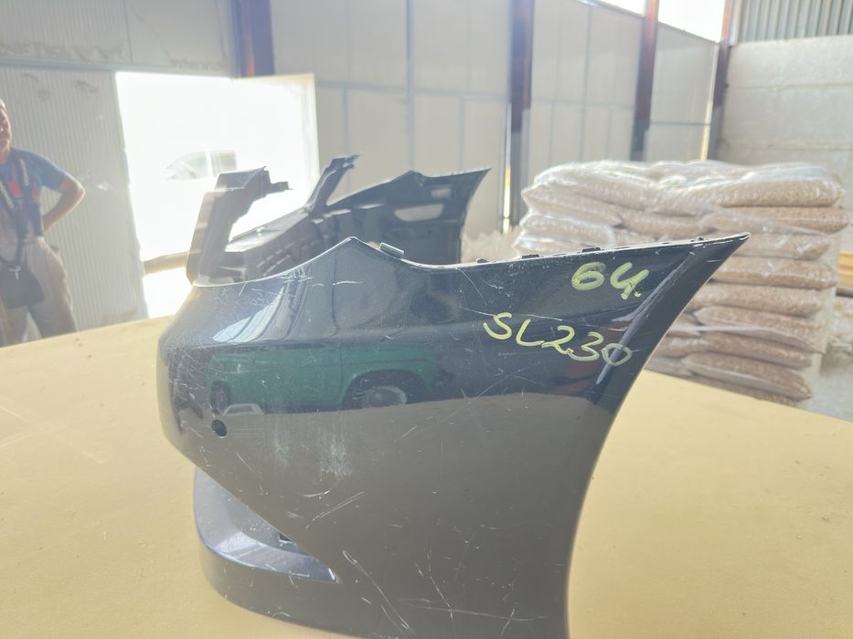 Предна броня за Mercedes sl 550 AMG 2011