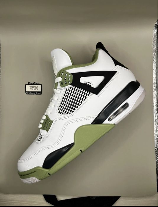 Jordan 4 Seafoam