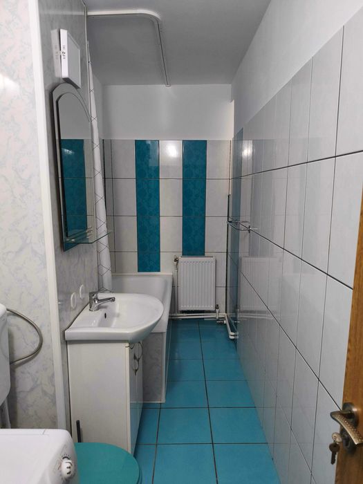 Închiriez apartament 3 camere Dorohoi