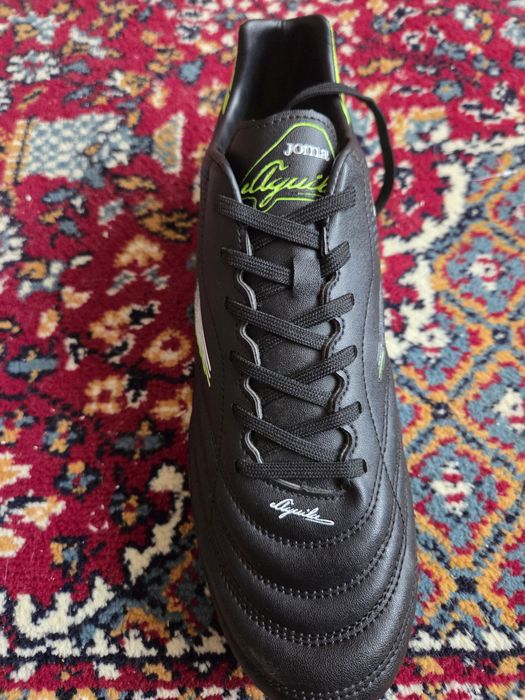 Vând ghete de fotbal joma mărimea 44.5 noi nu sunt purtate deloc