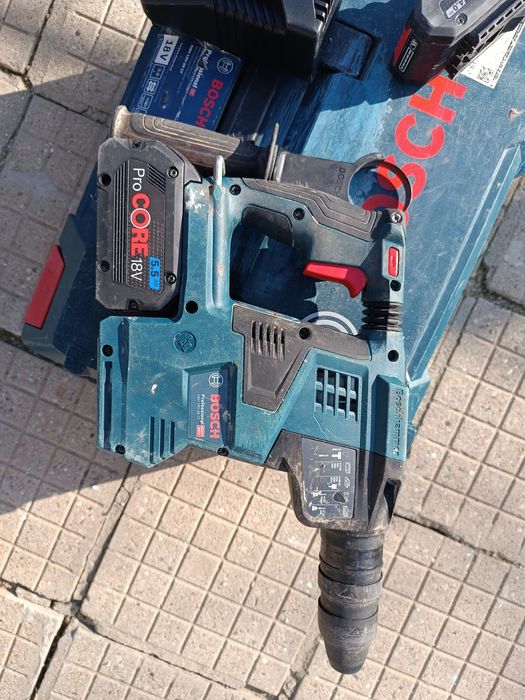 Къртач bosh GBH 18V-28 CF