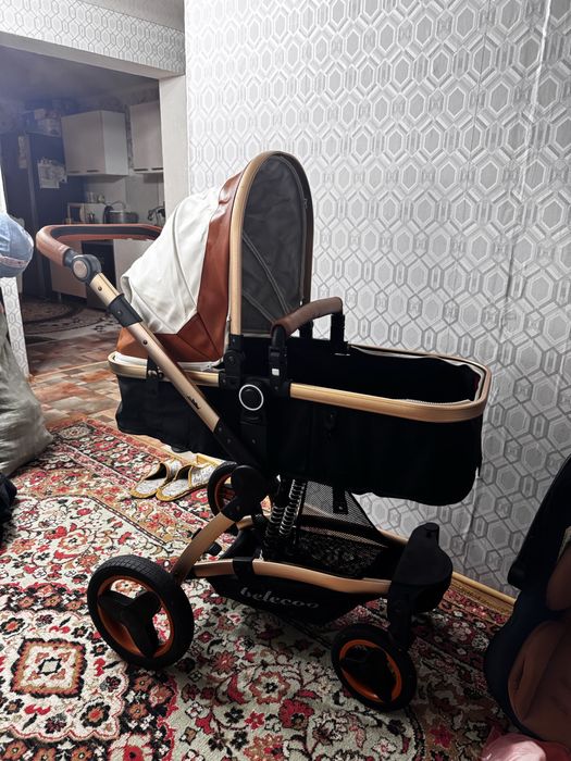 Продам коляску с авто креслом