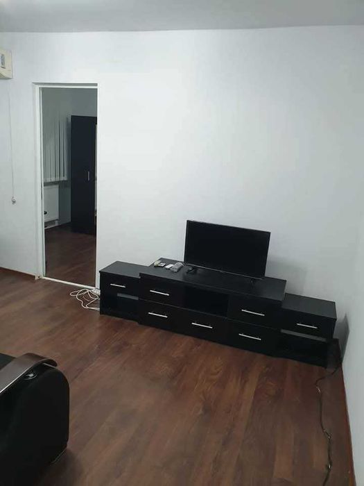 Inchiriez apartament 2 camere