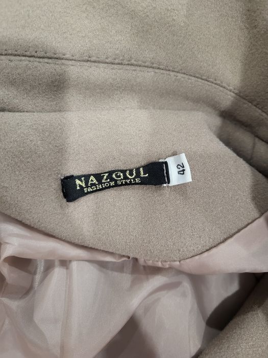 Продам женское пальто