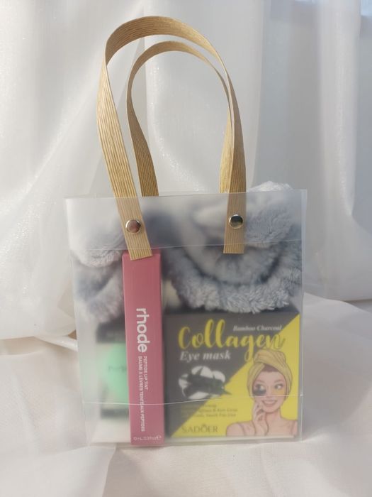 Косметика для девушек