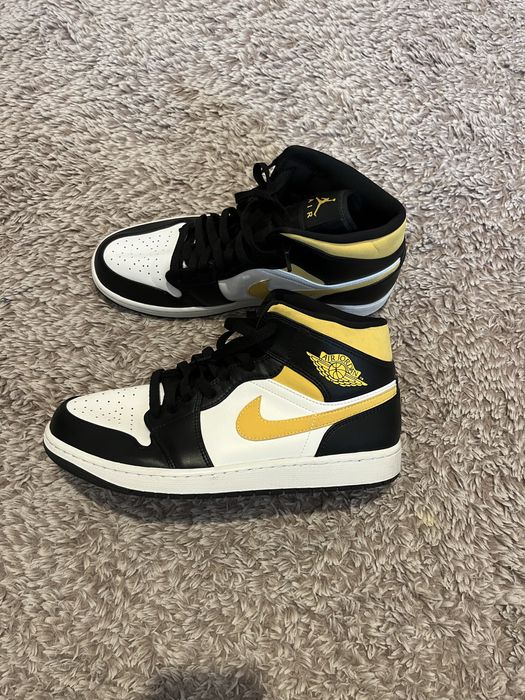 Nike Air Jordan 1 Mid White Pollen-оригинални мъжки маратонки
