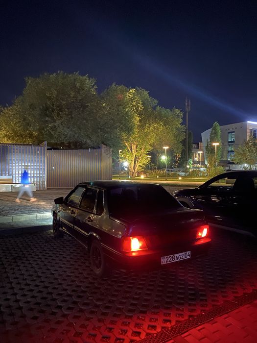 Автомобиль ваз 2115