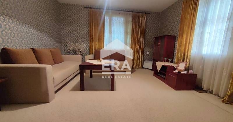 Многофамилна къща в гр. Сапарева баня