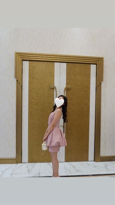 Розовое выпускное платье