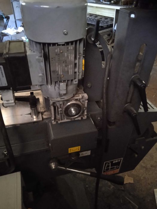 Лентов шлайф - Машина за шлайфане на  профили 
и шини GILSGIB