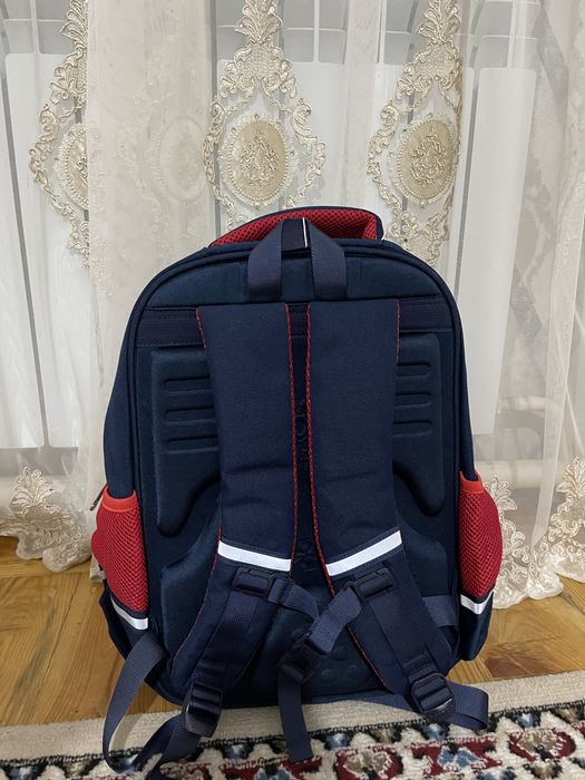 Сумка школьная эвропейская стиль качество супер