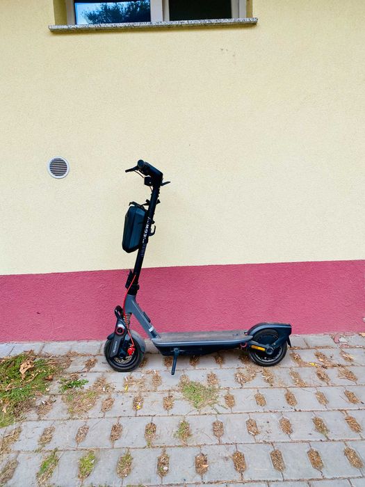 РАЗПРОДАЖБА !!! Електрически скутер-тротинетка SEGWAY KICKSCOOTER F3 E ДО 25 КМ/Ч, ПРОБЕГ ДО 70 КМ