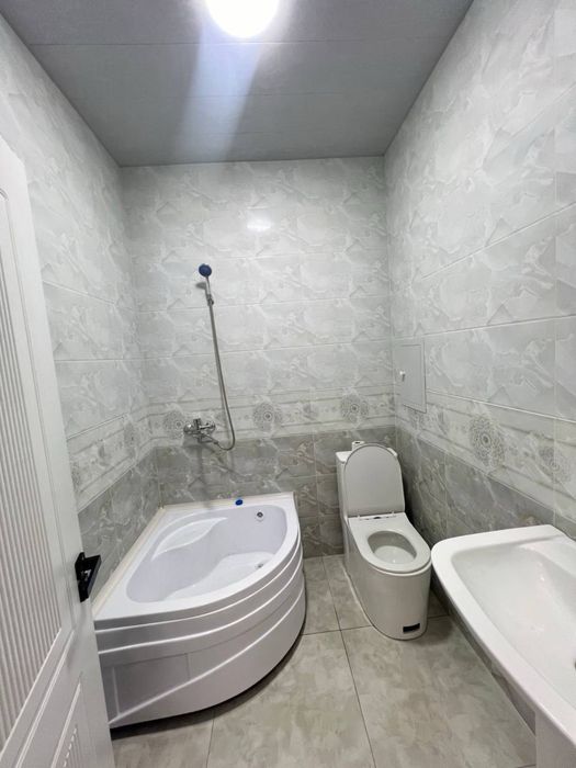 Урикзор бозор Новостройка 3/10/16 70м2