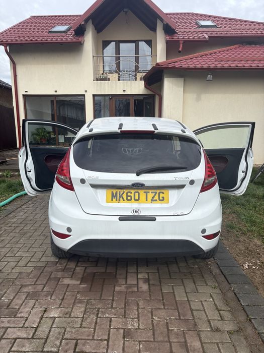 Ford Fiesta 1.2 Petrol volan pe dreapta de Anglia